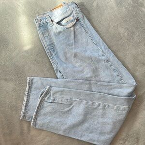 Levis wedgie straight jeans